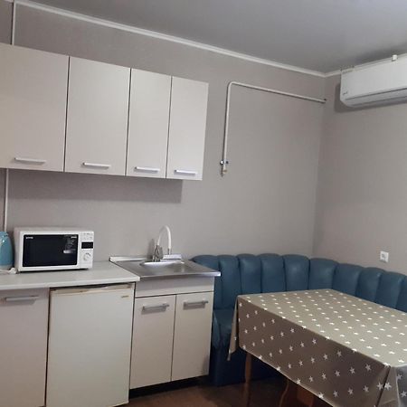 Hotel Gostynnyi Dvir Sharhorod Eksteriør billede
