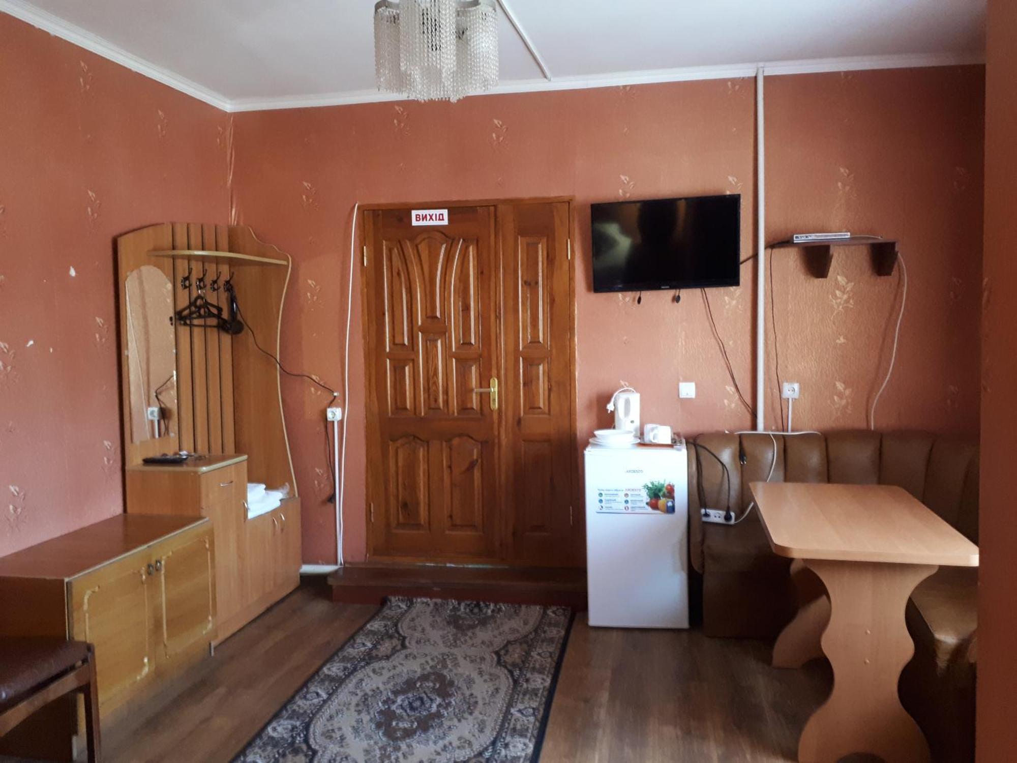 Hotel Gostynnyi Dvir Sharhorod Eksteriør billede